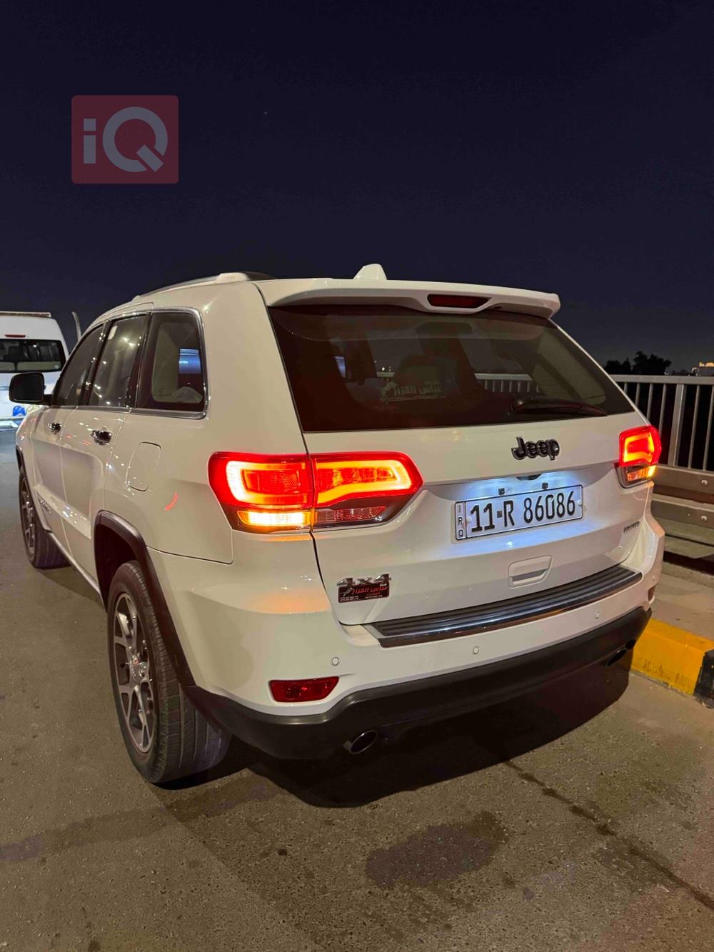 جيب جراند شيروكي